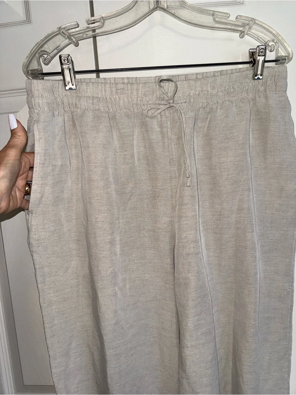 H&M Beige Drawstring Wide-Leg Linen-Blend Pants. M